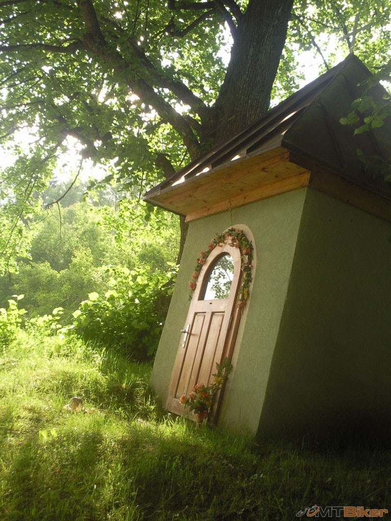 01.jpg